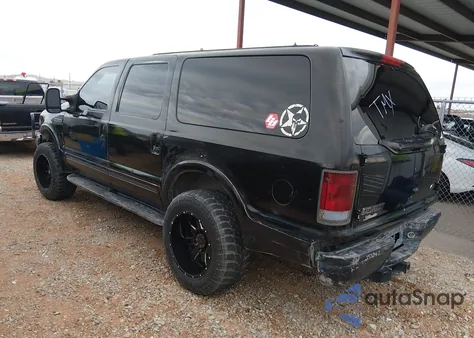 2000 Ford Excursion Limited z USA, uszkodzony, nr VIN 1FMNU42S1YEC35226